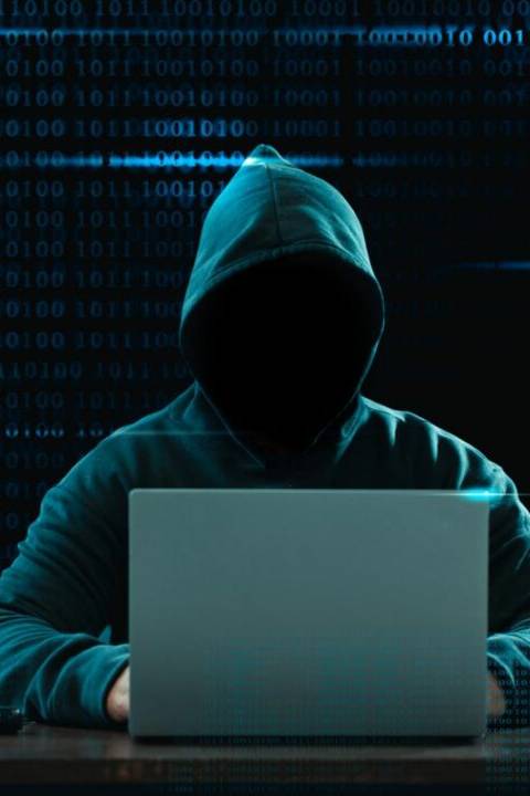 Recognizing and Reacting to Cyberattacks: A Guide for Swiss Businesses