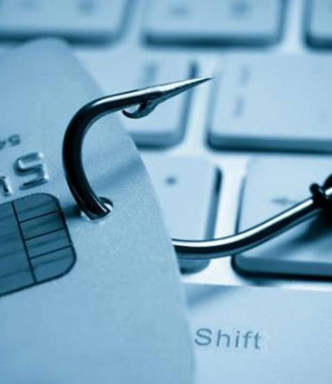 Watch out for suspicious SMS: protecting our data and our bank accounts